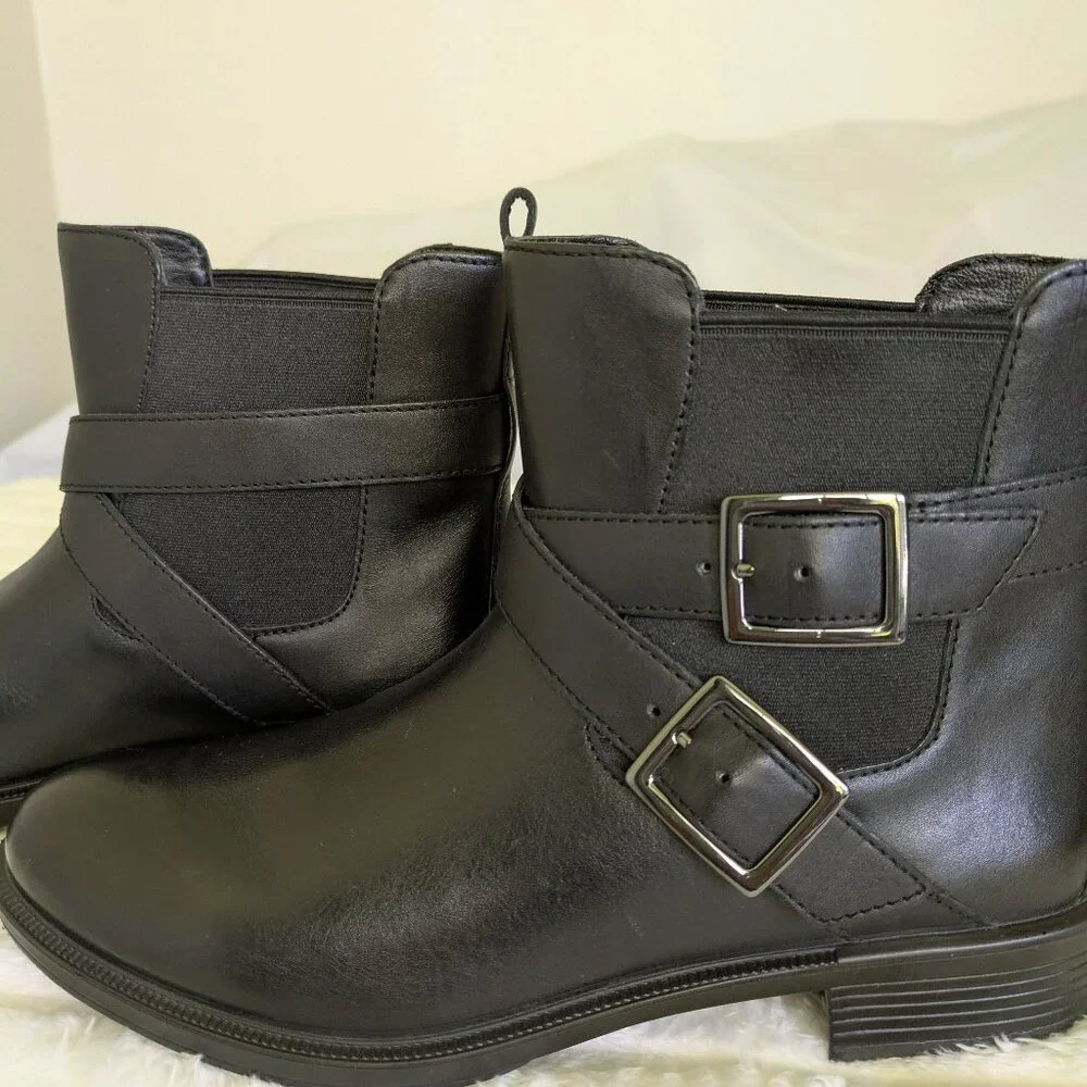 UMBERTO RAFFINI Tanya Boots Black Women's Size US 7.5/EU 38  $30.00 - Picture 2 of 8